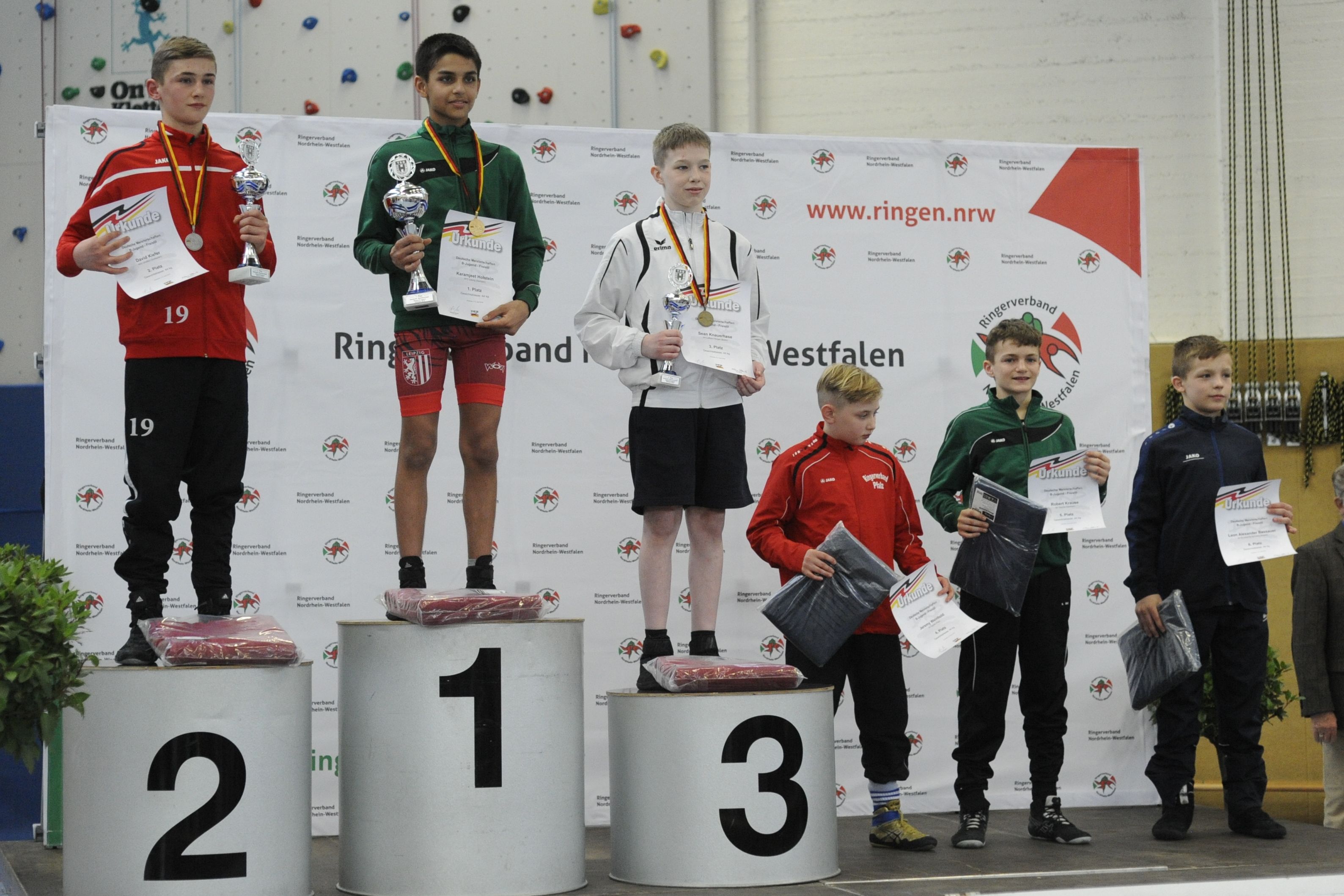 Siegerehrung 44kg_CP13645 Auss