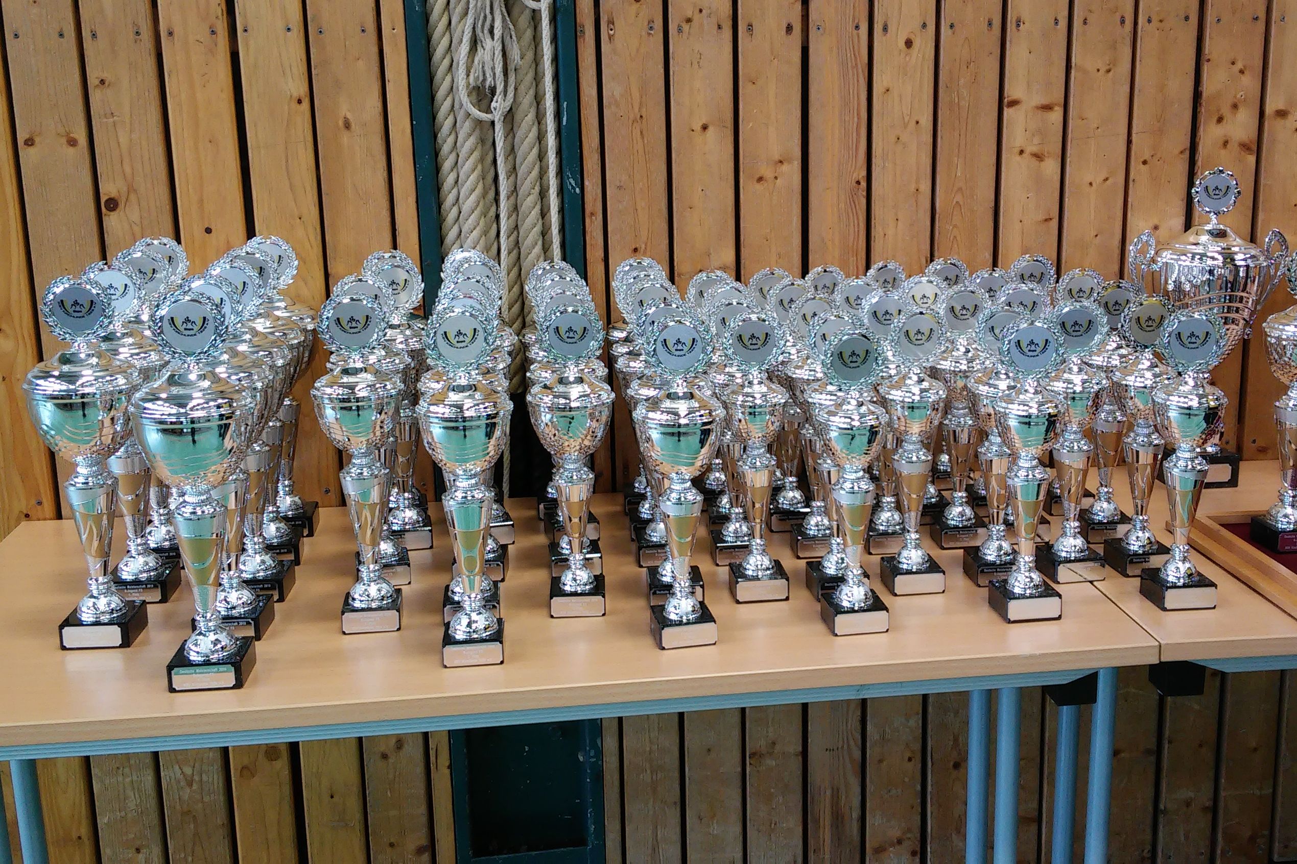 Pokale 20190428_094348 Auss