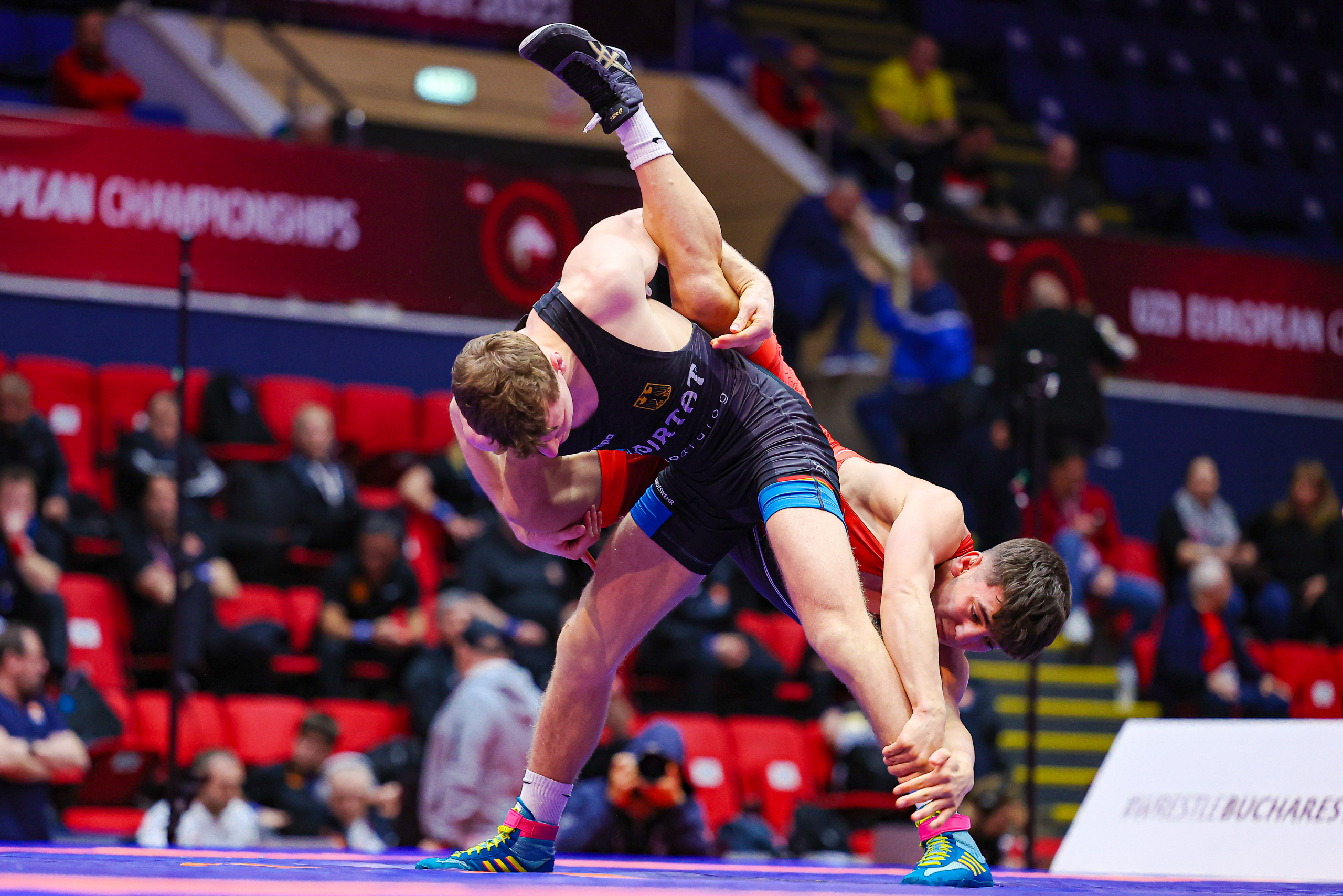 Freistil, 57 kg: Niklas STECHELE (GER) gegen Tolga OZBEK (TUR)